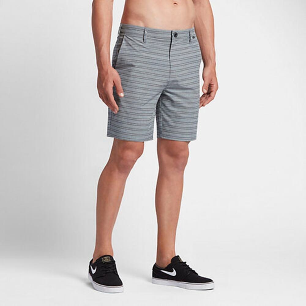 Hurley Men's Phantom Gibbs 18.5" Quick Dry Hybrid Walk Shorts in Cool Grey